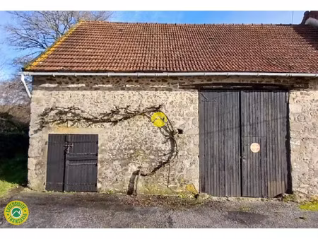 vente locaux professionnels 2 pièces 90 m² à ceyroux (23210)  27 500 €