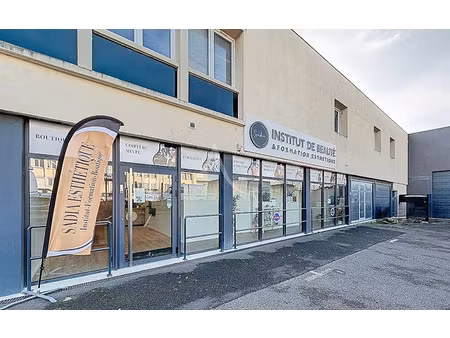 vente locaux professionnels 128 m² à meaux (77100)  25 000 €