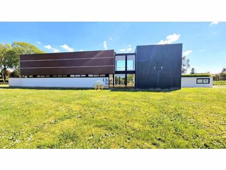 vente locaux professionnels 7 pièces 209 m² à plougasnou (29630)  330 000 €