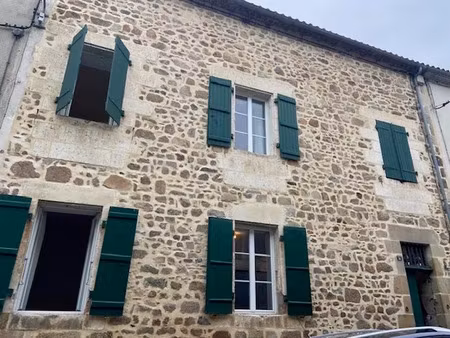 vente immeuble à chabanais (16150)  119 460 €