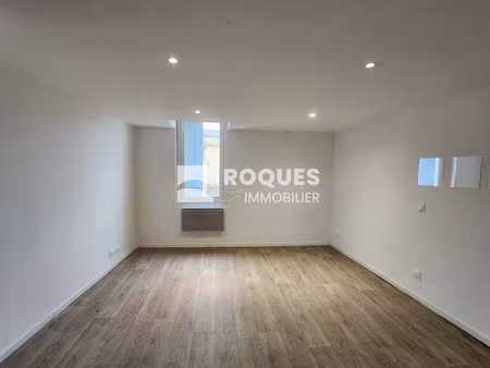 location appartement 1 pièce 18 m² à lodeve (34700)  320 €