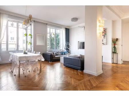 triangle d'or / art deco / appartement renove / 3 chambres / b