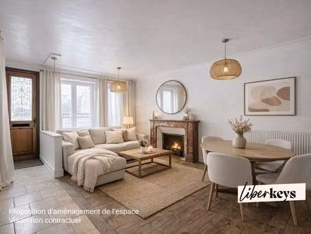 maison de ville 3 chambres de 135 m² avec jardin  bureau et grenier. st-lubin-des-jonchere