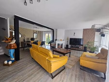 vente maison à séné (56860) : à vendre / 153m² séné