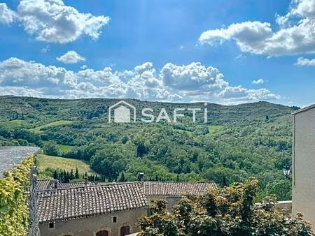 maison de village avec un sous sol à rénovée