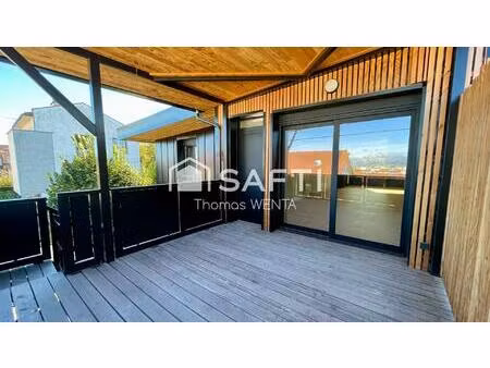 appartement lumineux et moderne avec terrasse et garage