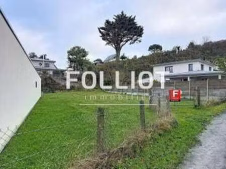 vente terrain à agon-coutainville (50230) : à vendre / 580m² agon-coutainville