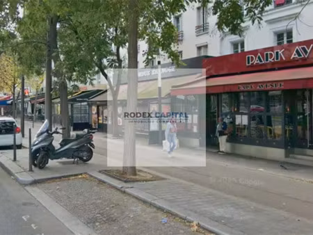 location commerce paris 75019
