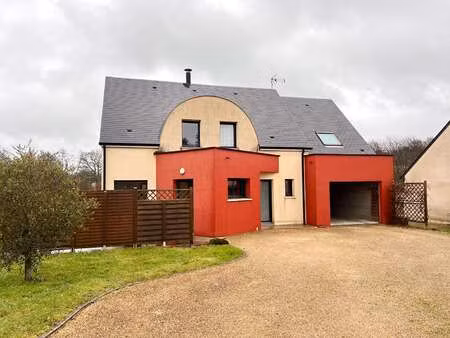 location maison à chailland (53420) : à louer / 143m² chailland