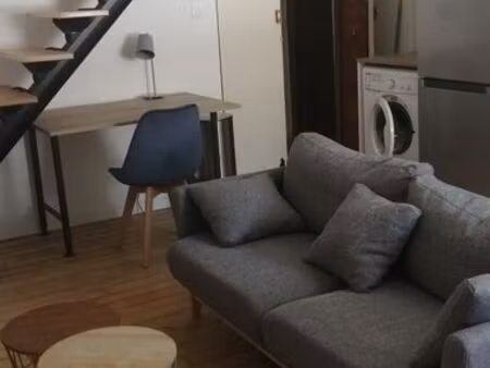 location corte place paoli t2 duplex