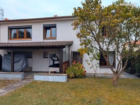 maison 5 pièces 95 m²