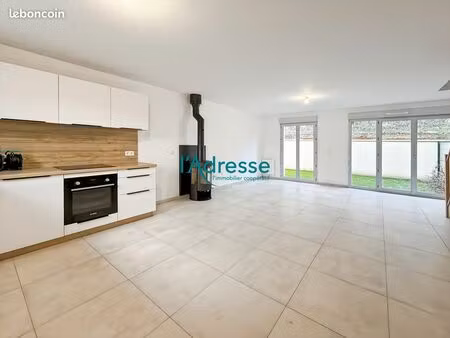 maison de ville 3 pièces 72 m²