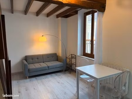 a louer 2 pièces  meublé  27 4 m2  dpe d