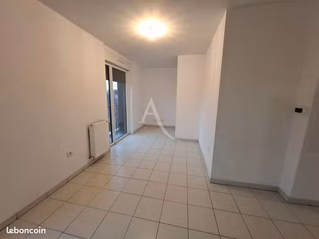 studio 1 pièce 24 m²