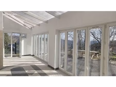 appartement 3 pièces 51 m²