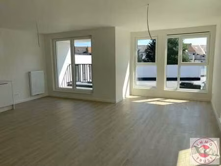 bockstael / superbe appartement de 95m²  2 ch  terrasse