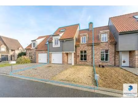 verrassend ruime en energiezuinige woning met zongerichte...