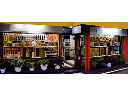 location locaux professionnels 85 m² à pleuven (29170)  800 €