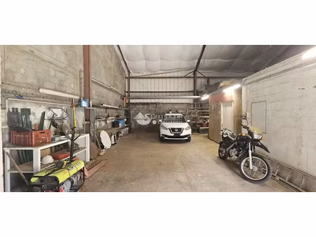 location locaux professionnels 4 pièces 150 m² à saint-martin (97150)  2 500 €