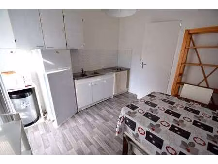 vente immeuble à angers (49000) : à vendre / 120m² angers