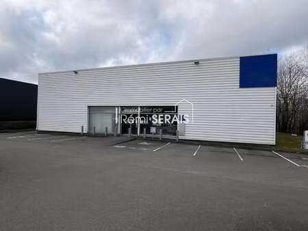 vente bureaux et commerces à flers (61100) : à vendre / 600m² flers