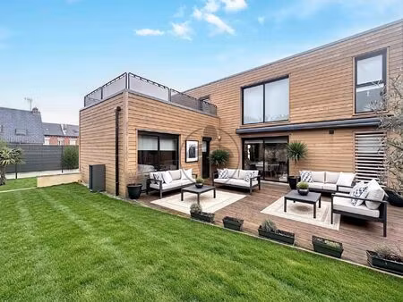 vente maison 7 pièces 180 m2 à saint-quentin