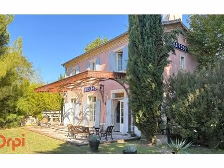 maison vic-le-fesq m² t-5 à vendre  549 000 €