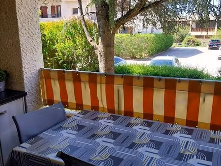 saint-cyr-sur-mer appartement de 3 pièces-51m2