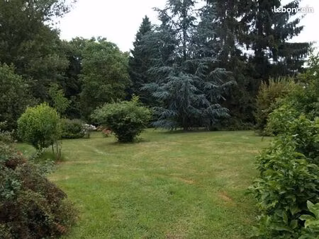 terrain 330 m² deville les rouen