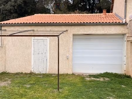 local de stockage de 60 m²