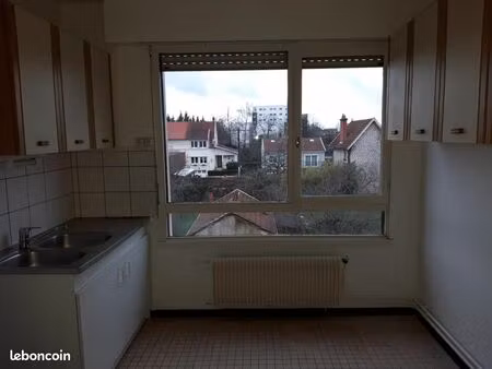 appartement 2 pièces 61 m²