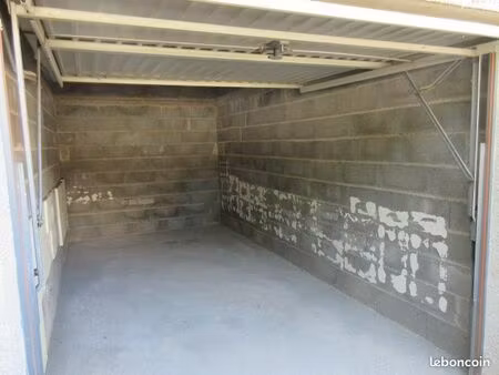 garage individuel fermé