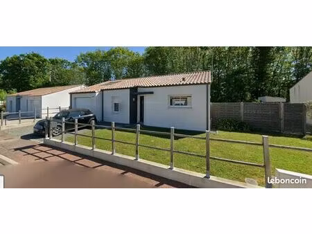 maison plein-pied de 2019  3 chambres  92m² habitables