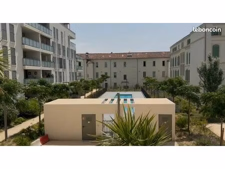 t1/2 st just avec piscine