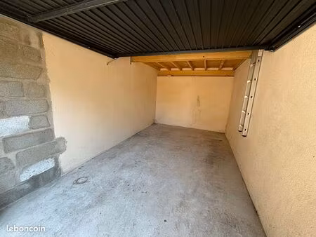 parking/box 13 m² valence