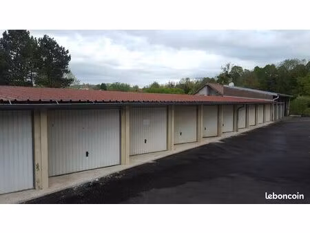 parking/box 10 m² bavilliers