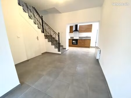 maison 4 pièces 75 m²