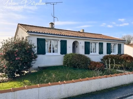 maison à vendre 5 pièces chavagnes en paillers (85)