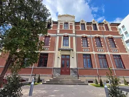 t2 avec cave à clermont-ferrand