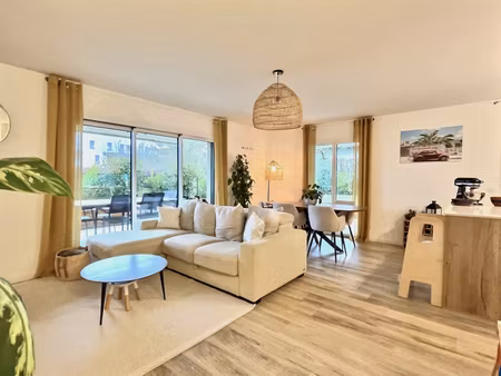 appartement trois chambres dans copropriété de prestige