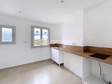 appartement t3 entièrement rénové / 13010 - capelette