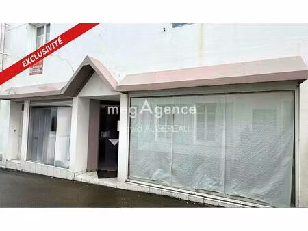 port-joinville / a vendre local commercial