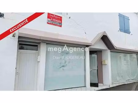 port-joinville / a vendre local commercial