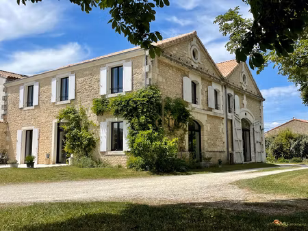belle propriété aux portes de la ville -