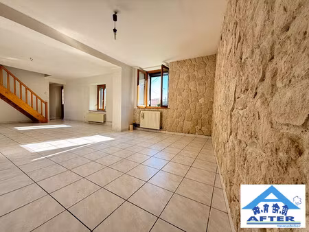 maison semi-individuelle 145 m²