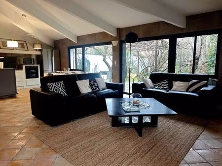 toulouse 31200   superbe villa de 174m² sur une parcelle verdoyante de 1458m².