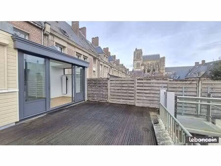 maison 13 pièces 300 m²