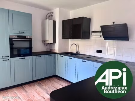 appartement 3 pièces 65 m²