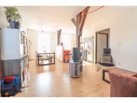 appartement 2 pièces  vieux bischheim avec cave et parking