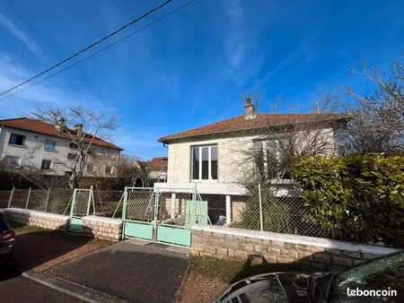 quartier fac  4 chambres  sous-sol  calme